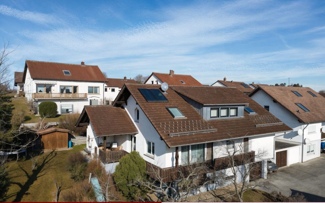 FÜR EINE FAMILIE MIT ELW: 2-3 Familienhaus Geislingen