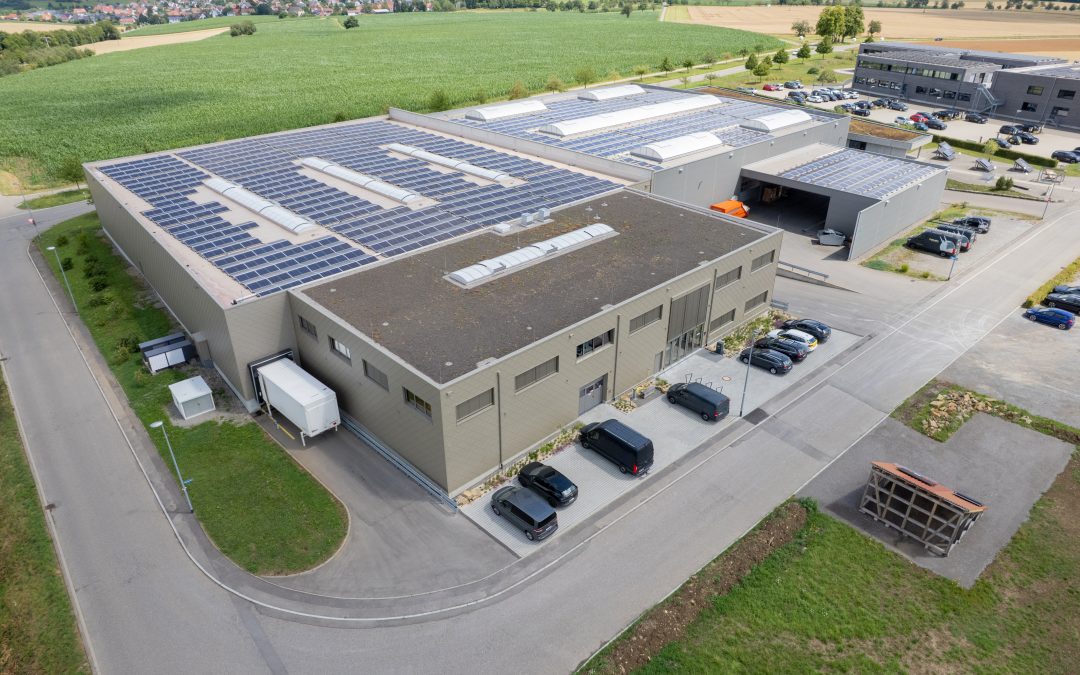 FIRMENZENTRALE, PRODUKTION, LAGER: Binsdorf